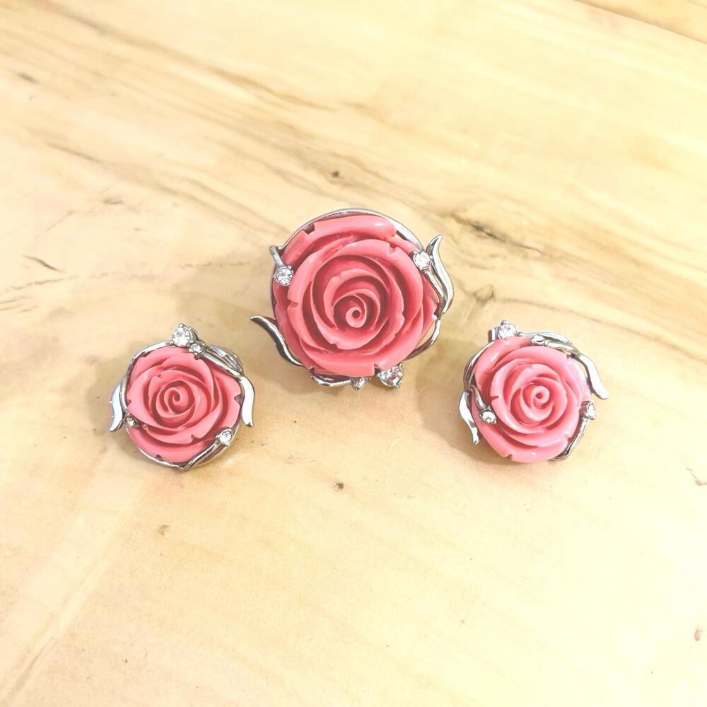 Vtg Style Set Pink Faux Coral Rose Flower Ring Earrings Rhinestone Resin